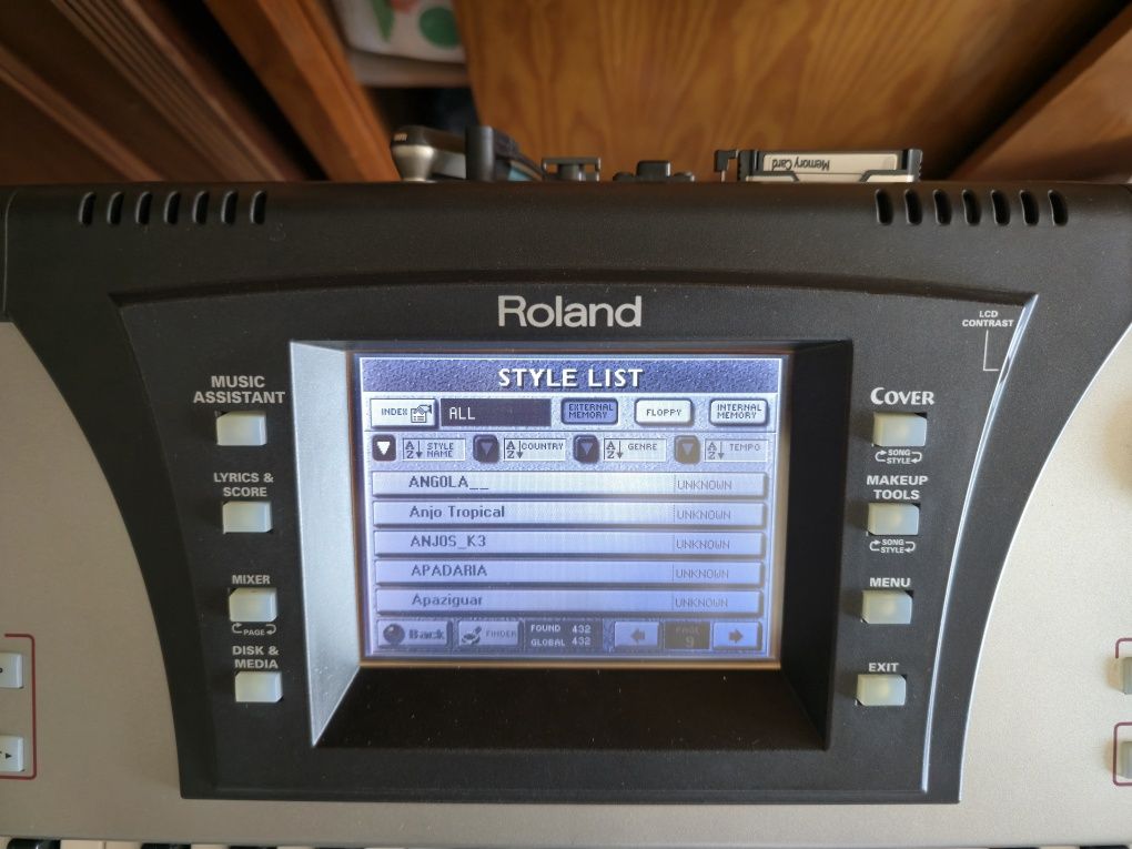 Roland E-60 com case