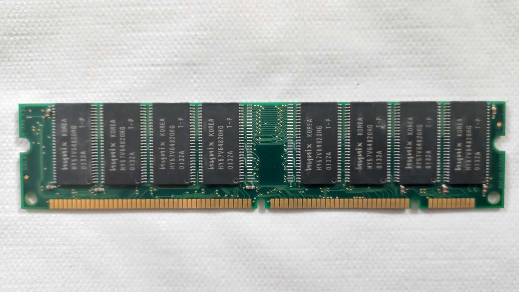 Pamięć RAM Kingston KVR100X64C2/128 SDRAM 100MHz DIMM CL2 3.3V 168-pin