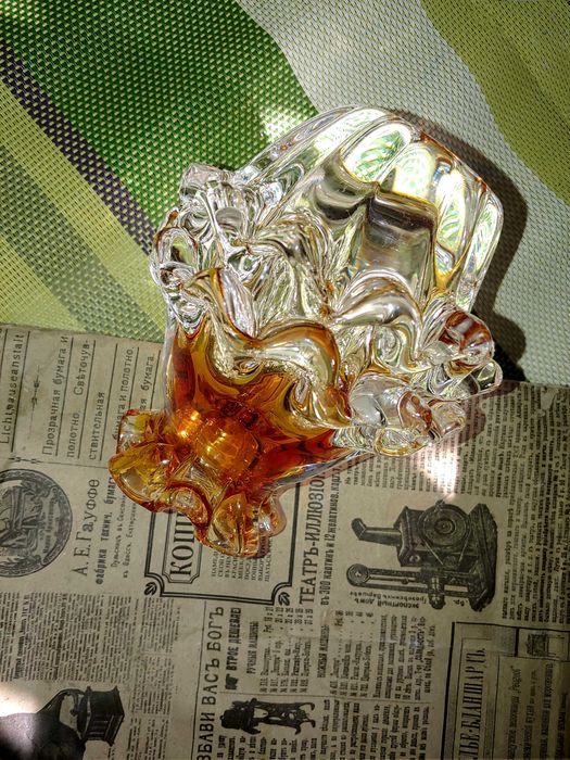 Ваза Гутное стекло Чехословакия Bohemia высота 12,5 см