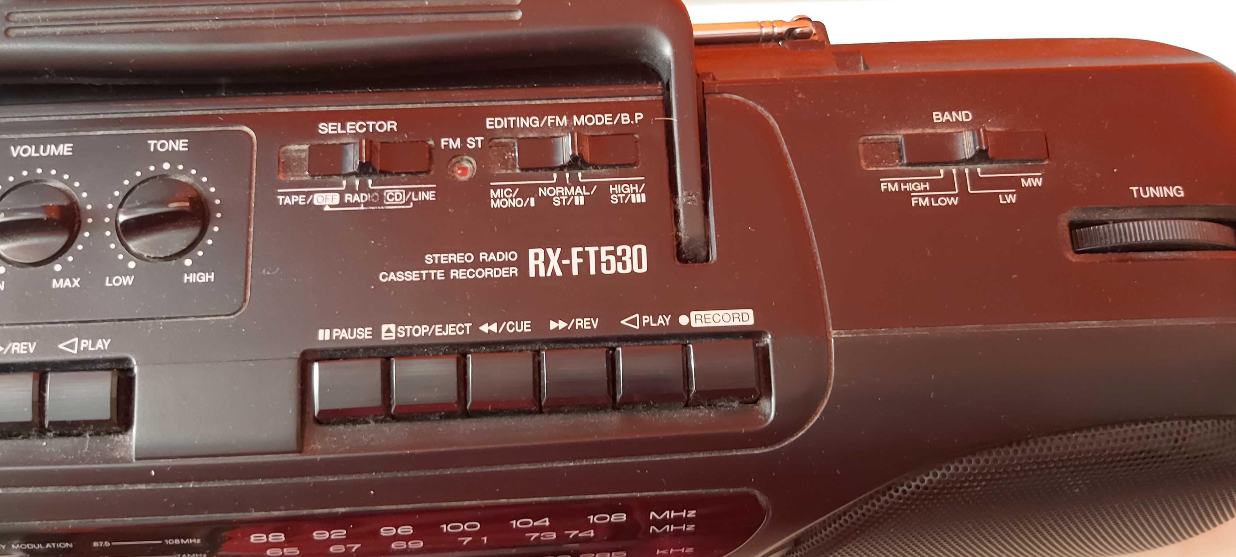 Radio magnetofon panasonic RX-FT530