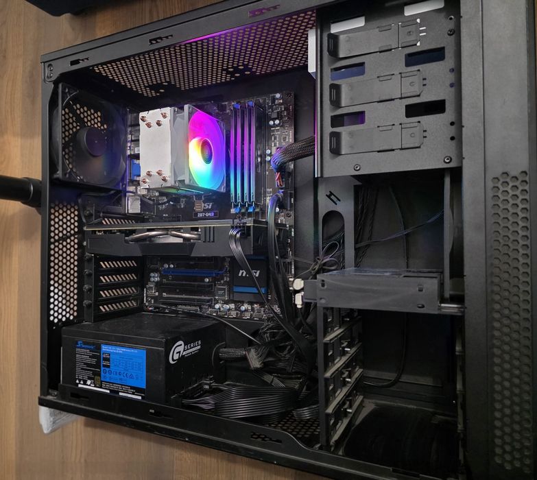 Komputer i7-4790K, RX580 8GB, 16GB Ram