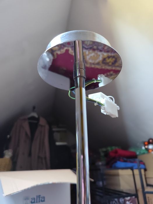 Piękna stylowa lampa z kloszami  wyjątkowa