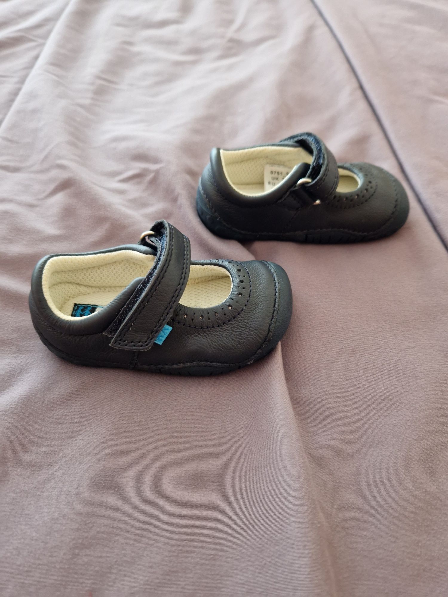 Sapatos bebé número 18