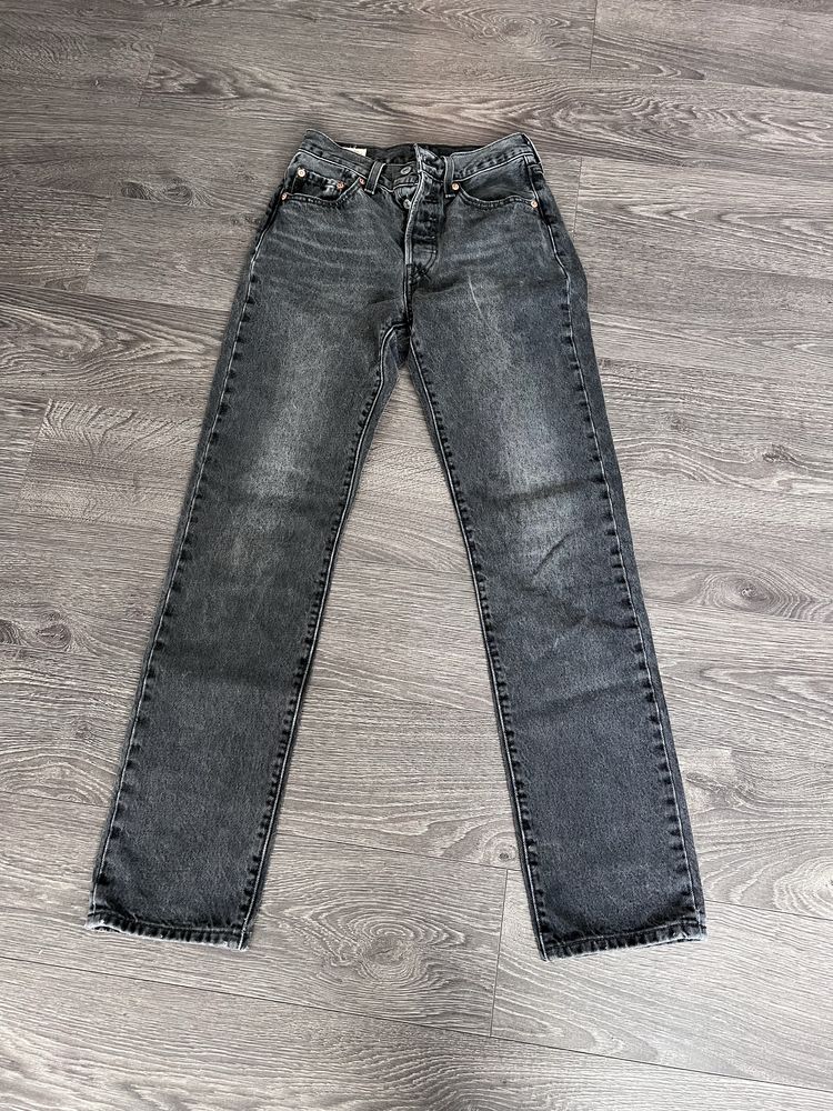 Продам джинси Levi’s