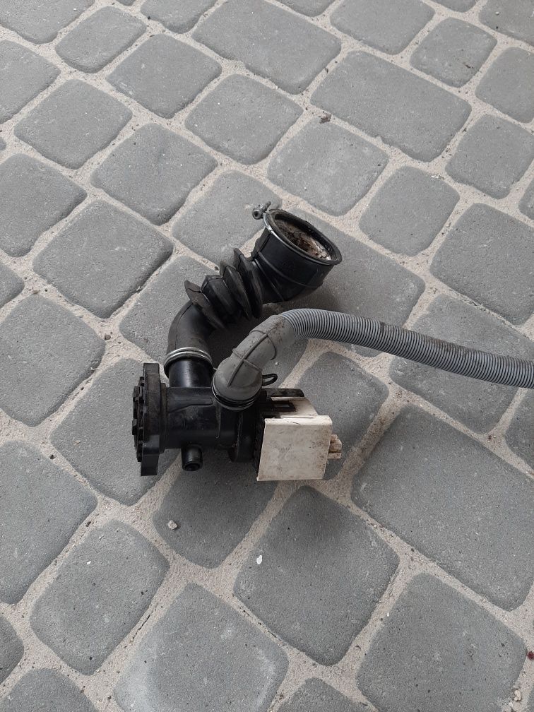 Пральна машина індезіт на запчастини