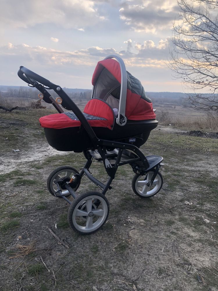 Коляска Chicco s 3 плюс подарок Последняя цена!