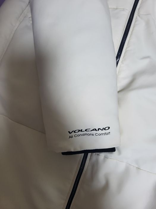 Жіноча куртка зимова s