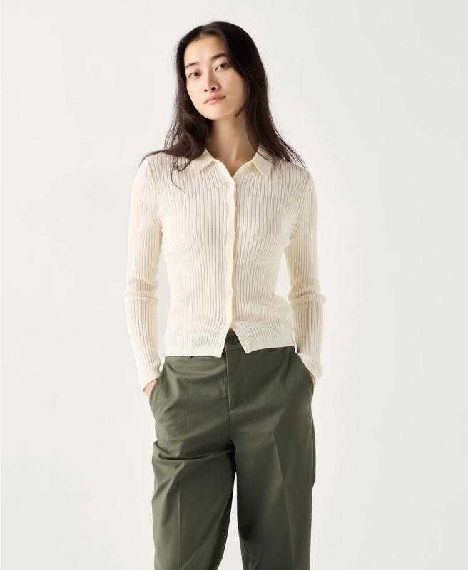 Кардиган поло в рубчик зі 100% вовни
Uniqlo