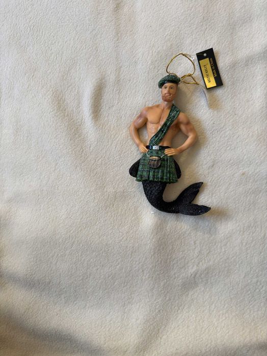 Enfeite sereio merman em porcelana com glitter – vários