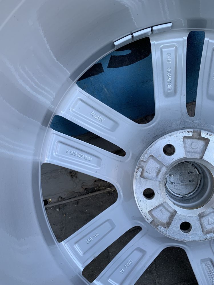 Оригінальні титанові диски Audi 5/112 R20 5*112 20 volkswagen skoda
