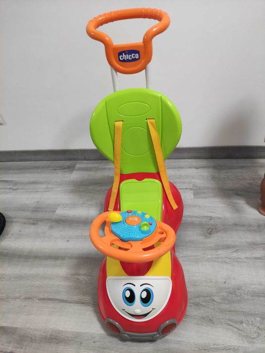 Cavalgável Quattro da Chicco em excelente estado