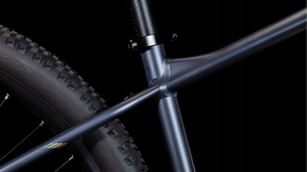 Rower MTB CUBE ATTENTION PRO Rama M 18" Shimano Deore 12S Suntour AIR