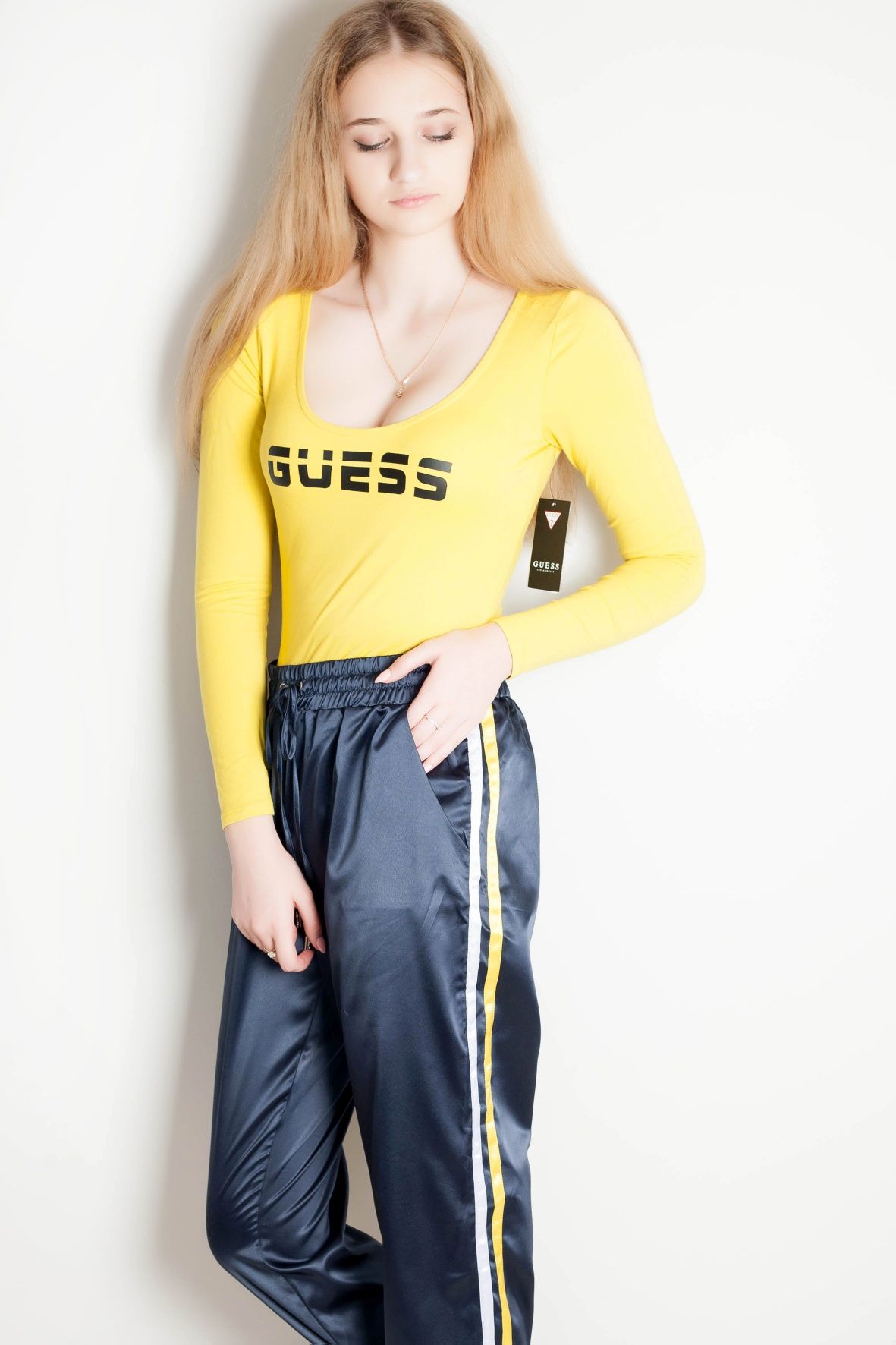 GUESS ОРИГІНАЛ. Нове жіноче боді лонгслів кофта кофтинка жовта S легка