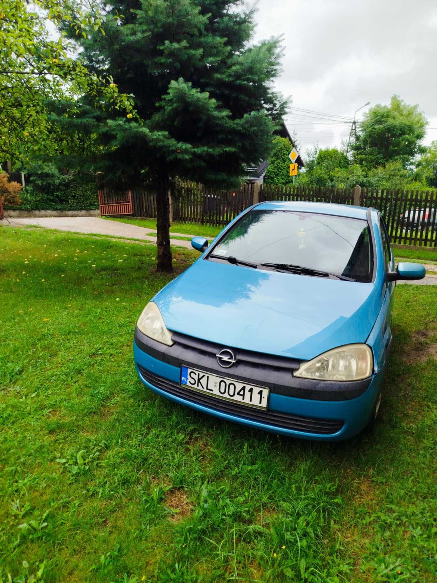 SPRZEDAM Opel Corsa 2002           Sprawna klimatyzacja!