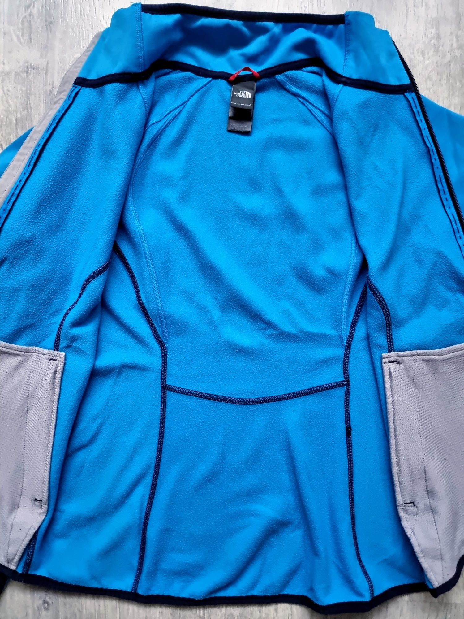 The North Face sportowa bluza damska stretch polar suwak