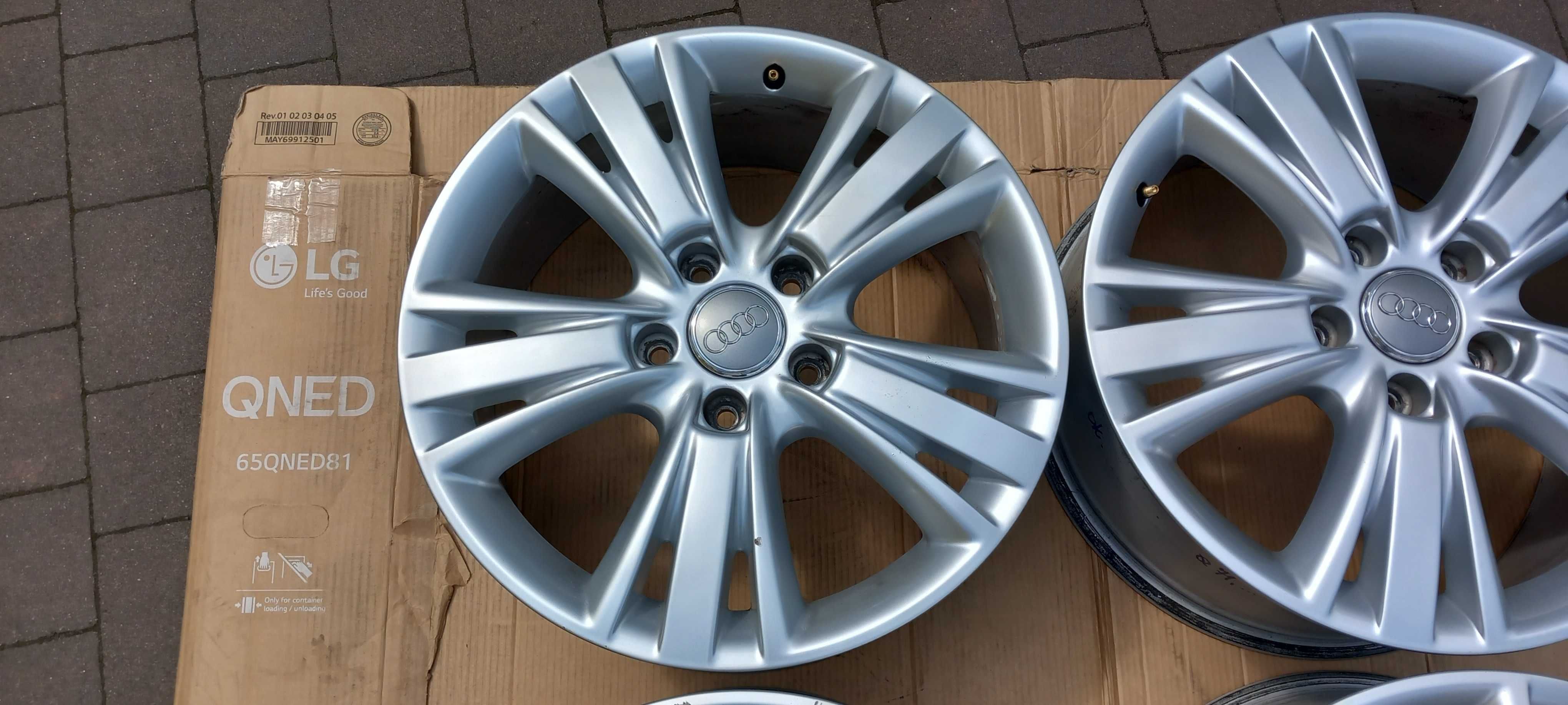 Felgi oryg. Audi Q7 4LO S-Line, 5x130, 8.5Jx19, ET62 (Cayenne/Touareg)