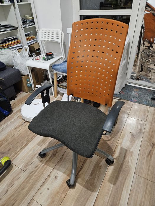 Krzesło obrotowe dużo regulacji porządne