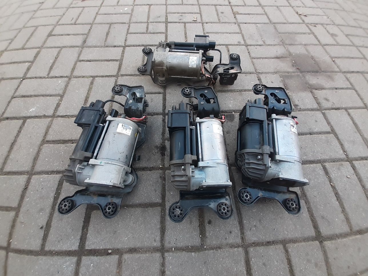 BMW F15 X5 F16 X6 15r Kompresor Zawieszenia Pneumatycznego