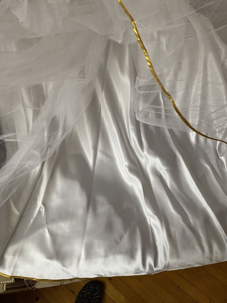 Сукня весільна ,розмір s-m 36-38