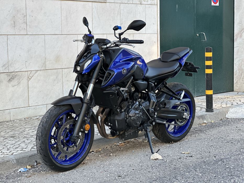 Yamaha Mt07 akrapovic/quickshift