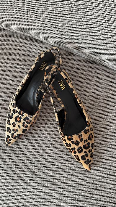 Leopardowe buty obcasy sandały Zara