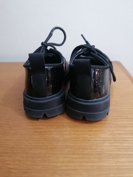 Sapato Zara, igual a novo