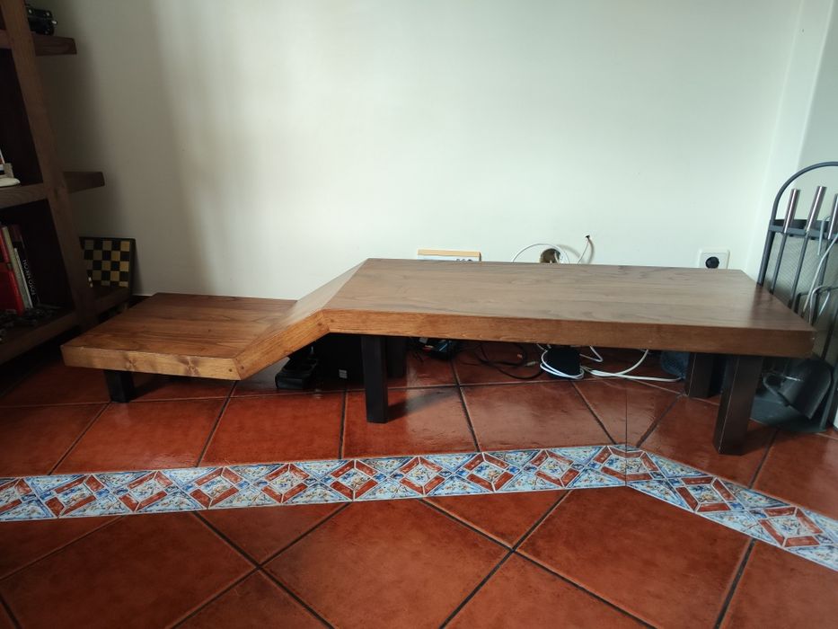 Móvel TV ou decorativo madeira maciça
