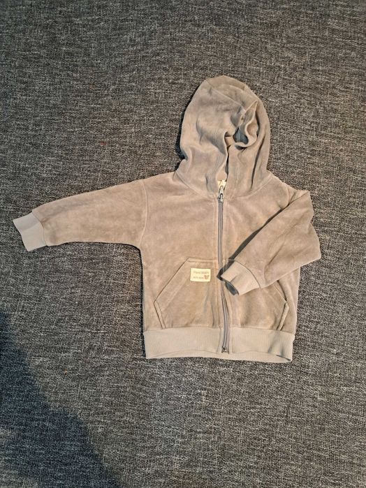 Спортивний костюм на дівчинку