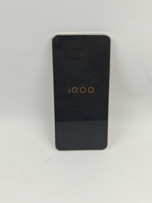 Vivo Iqoo Neo 10 12/256