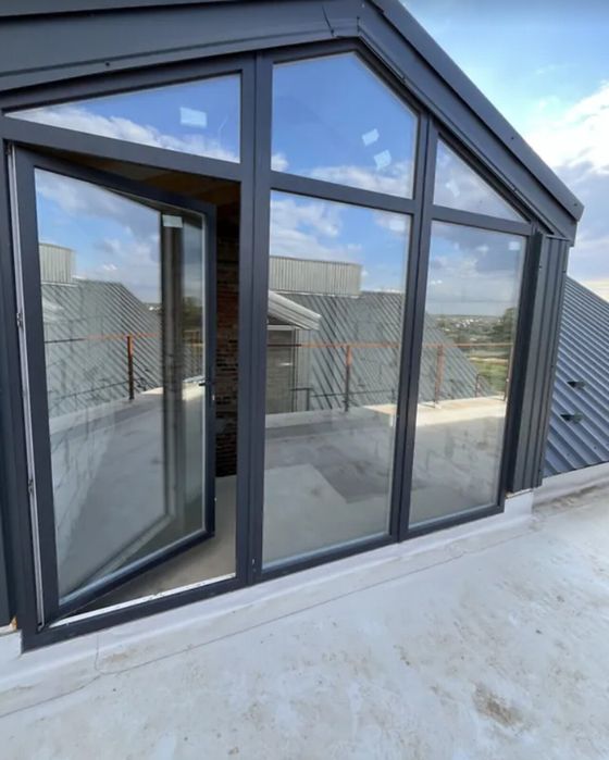 Продаж 3 пов. будинок-таунхаус, 2.3 сотки, 133 кв.м, Байківці