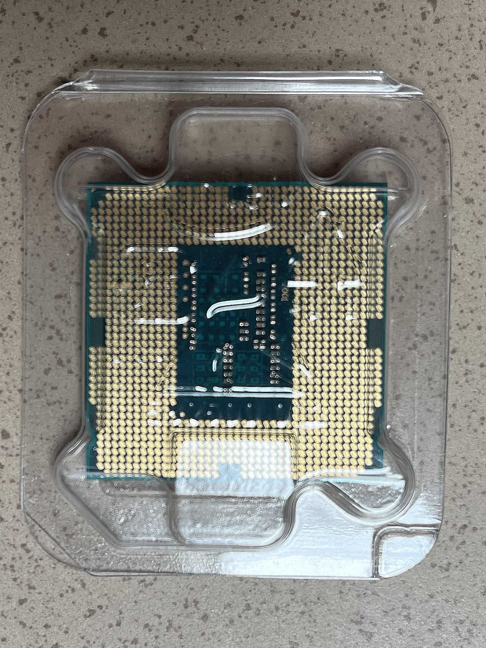 Procesor Intel Core i3-4130 3,4 GHz z radiatorem