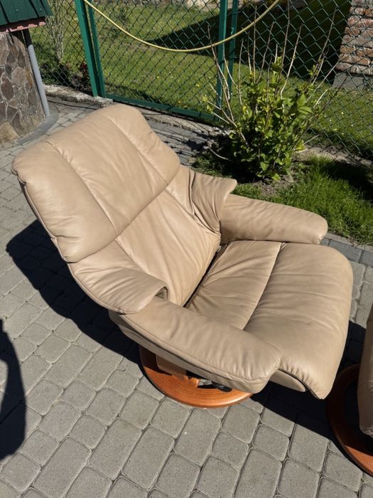 Крісло реклайнер Stressles шкіряне крісло для відпочинку (00103)