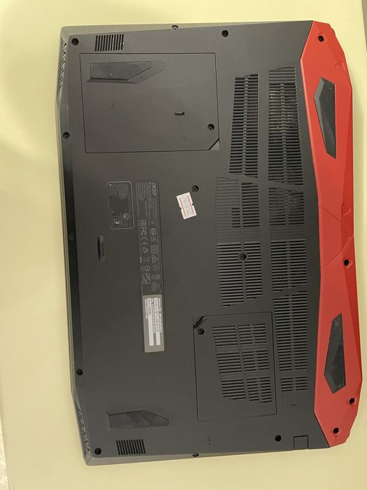 Ігровий ноутбук PREDATOR Helios 300