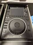 CDJ 3000 + CASE oskinowane od nowości