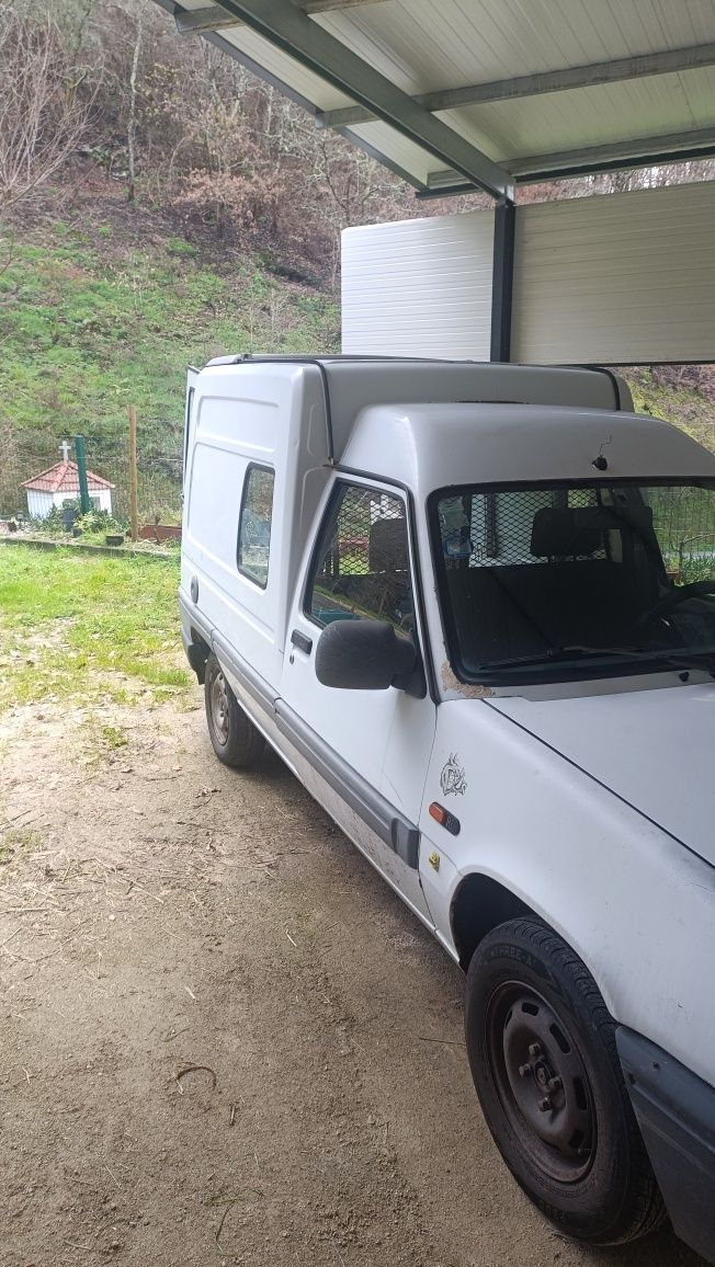 Renault expresso