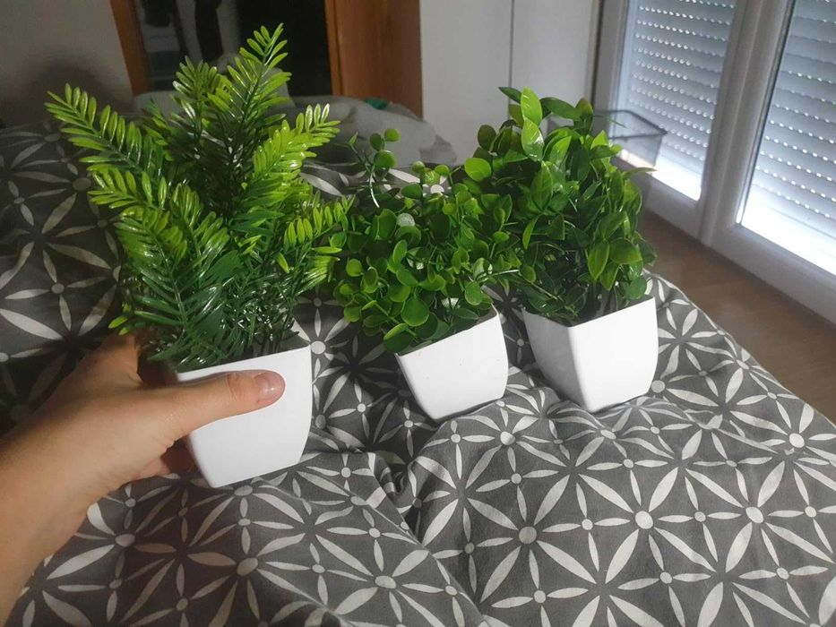 Sztuczne kwiaty z doniczkami 6 szt. zestaw roślin sztucznych