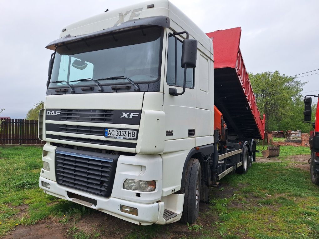 Самоскид-маніпулятор Daf XF 95 480