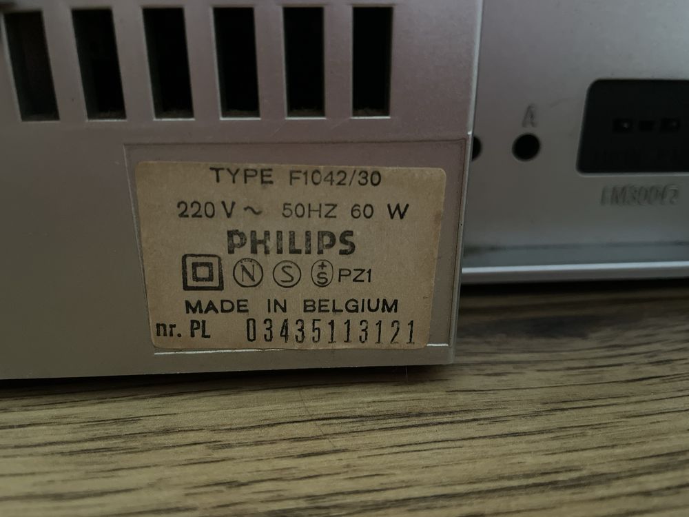 Philips 1042 Combo Adapter, Radio, Kaseta