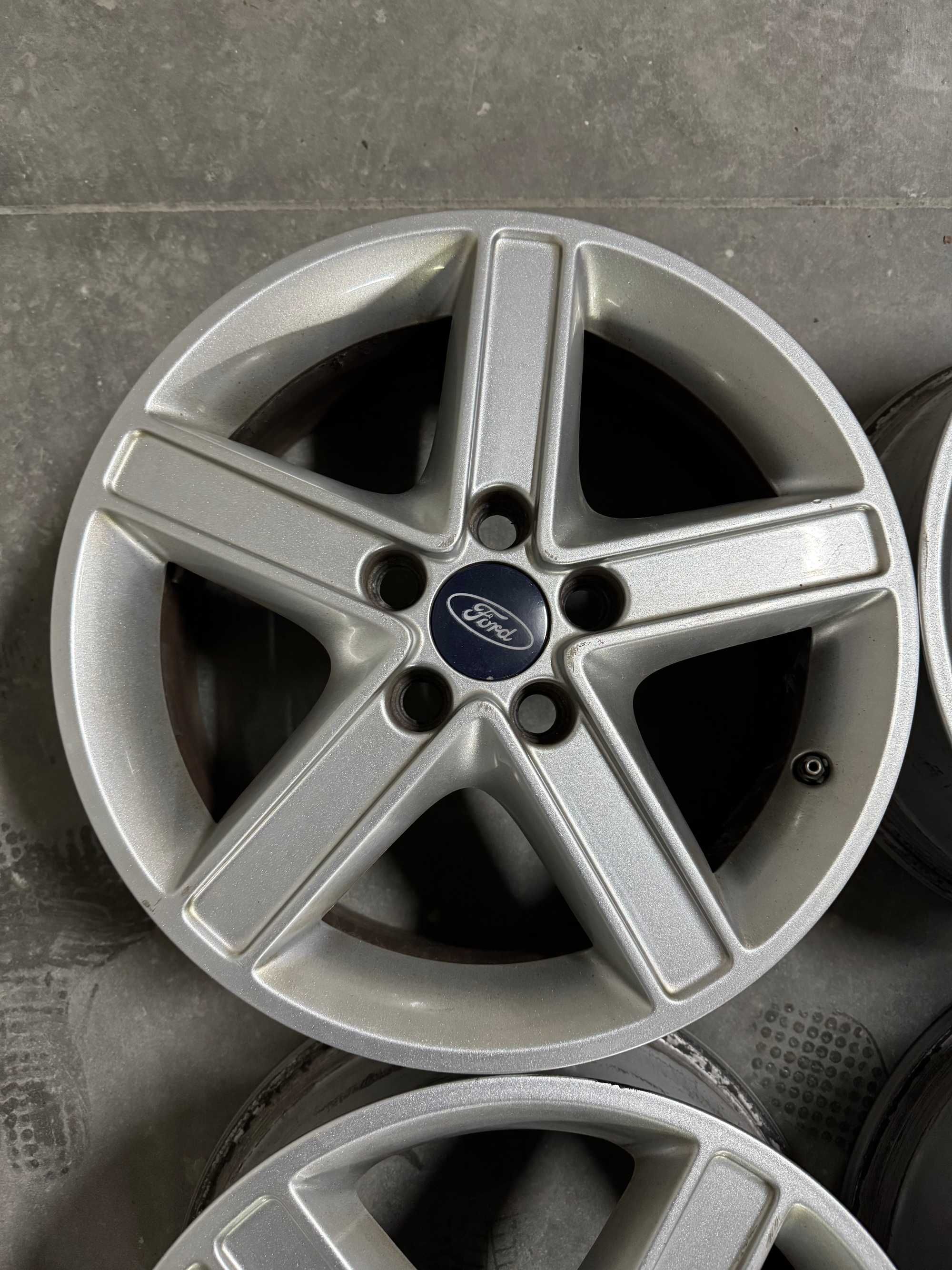 Felgi  Ford Mondeo C-max Kuga Focus S-Max 6,5x16 ET52,5 5x108