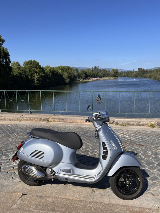 Vespa 300 SuperTech