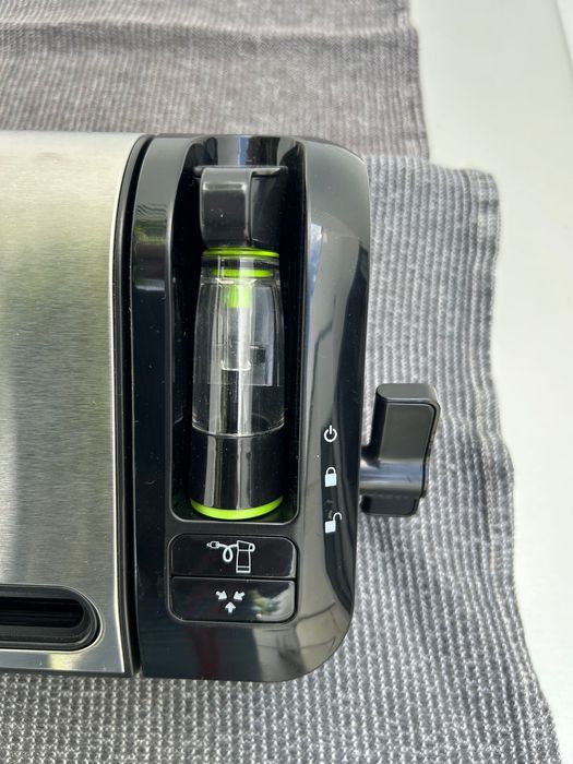 Máquina de selar alimentos a vácuo - FOOD SAVER com sacos incluídos