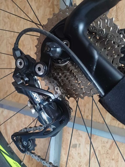 Bicicleta de montanha SCOTT