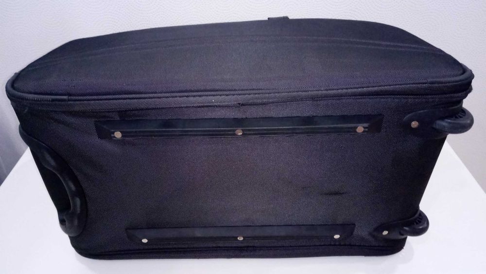 Сумка дорожная DERBY 65 х 37 х 40 см.