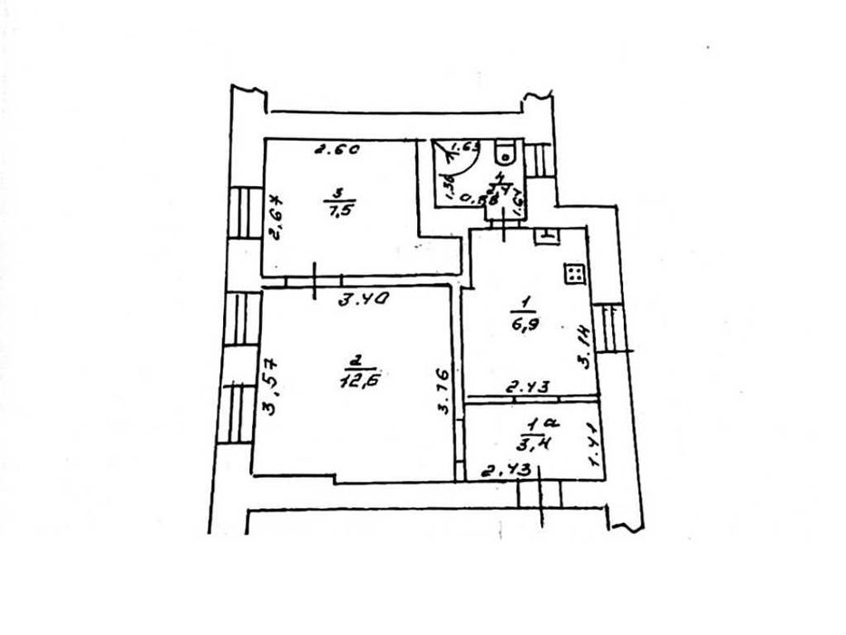 Асташкина: продам замечательную светлую 2к квартиру с котлом в центре!
