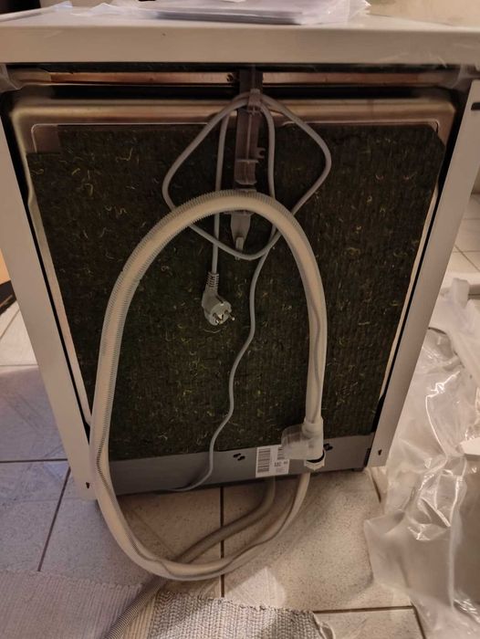 Máquina de Lavar Loiça BOSCH SMS4ECW28E Serie 4