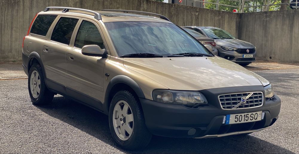 Volvo V70 XC T5 AWD 2.4 GPL