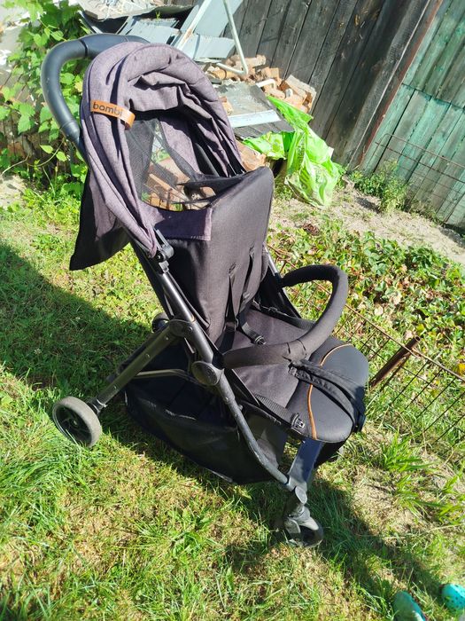 Продам дитячу коляску