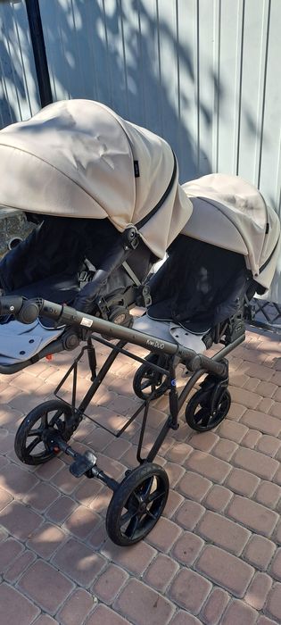 Продам дитячу коляску 2 в 1