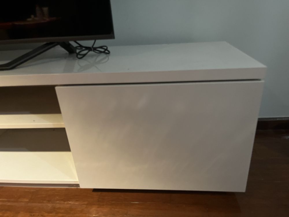 Movel TV Ikea branco