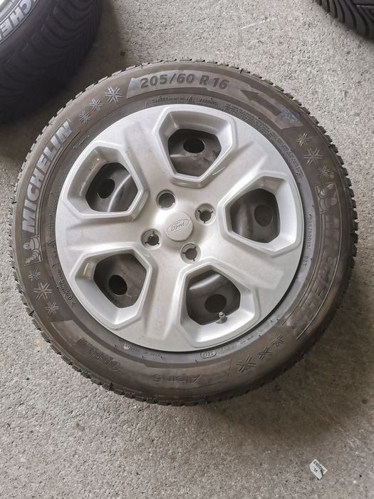 Komplet kół 205/60R16 Michelin 4x108 FORD TPMS